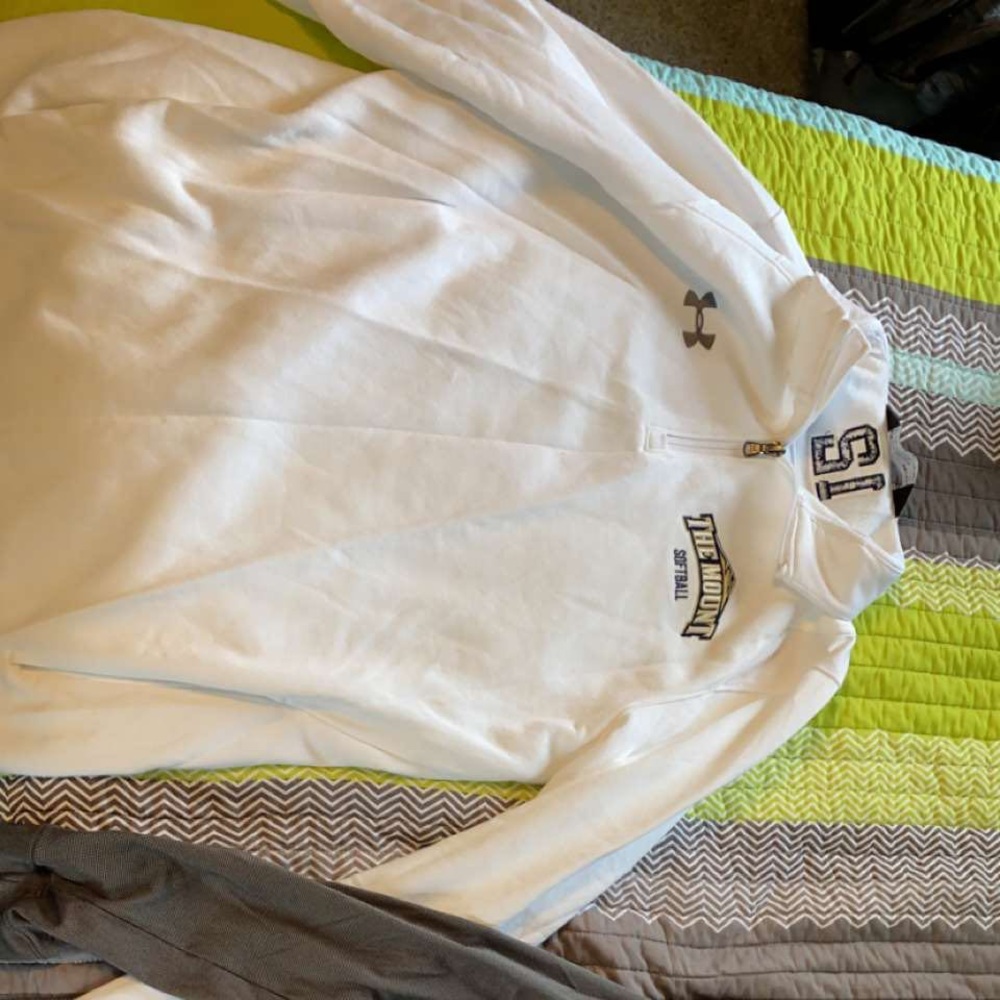 Mount saint Mary’s pull over.